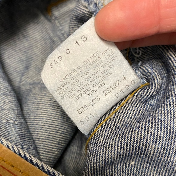 Vintage 1990 Levi’s 501 Made in USA Jeans Hemmed Altered Button Fly Short Length - Picture 7 of 9